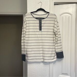 🎈Striped Waffle Knit Henley Loose Fitting Women’s Long Sleeve Top Size L